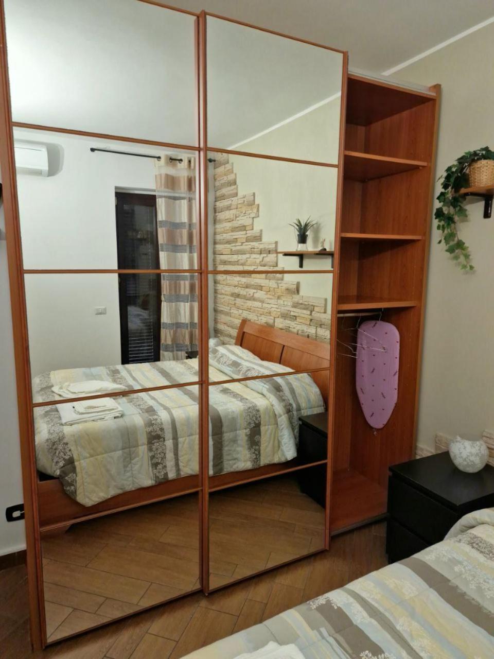 Domus Livio, 7 Min Fco Airport, Free Wifi, Garden Apartment, 2 Tv Hd Fiumicino Exterior photo